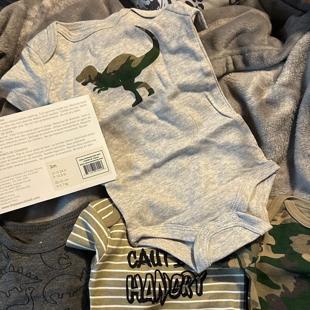 Baby Onesie Lot - Neutral Dino, Camo & Striped Styles, 5 BNWT - Picture 3 of 6